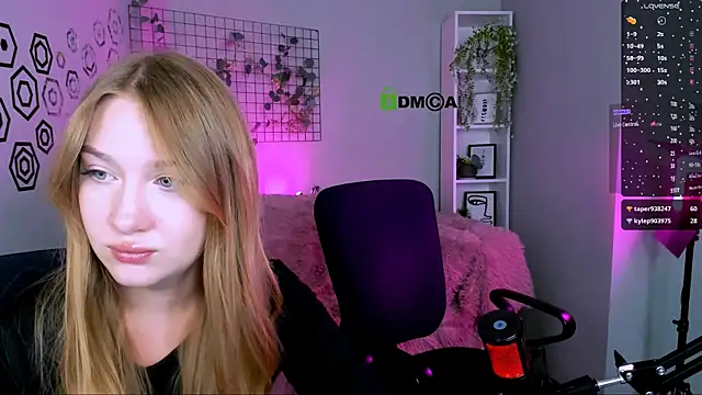 playful_sophie live sex cam
