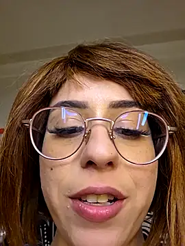 LisandreLaVenale live sex cam