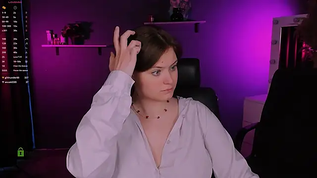 nikole_kitt live sex cam