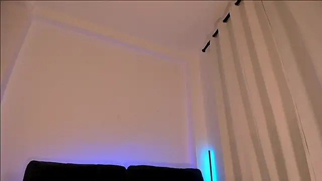 nathan_blake live sex cam