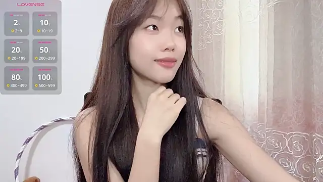 Lvy--v live sex cam