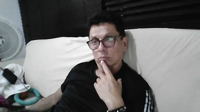 MarcusKelvin live sex cam