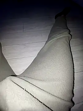 QuietBoy live sex cam