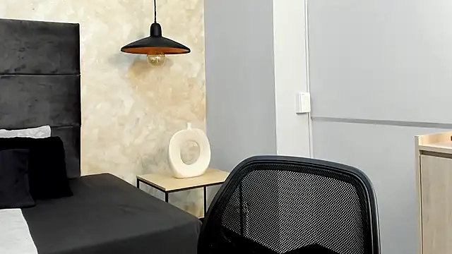 RaphaelDufort live sex cam