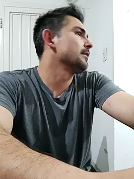 Bradd_32 live sex cam