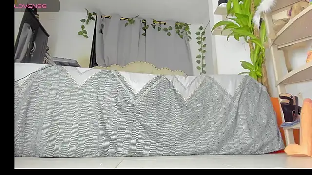khalyn_jenner live sex cam