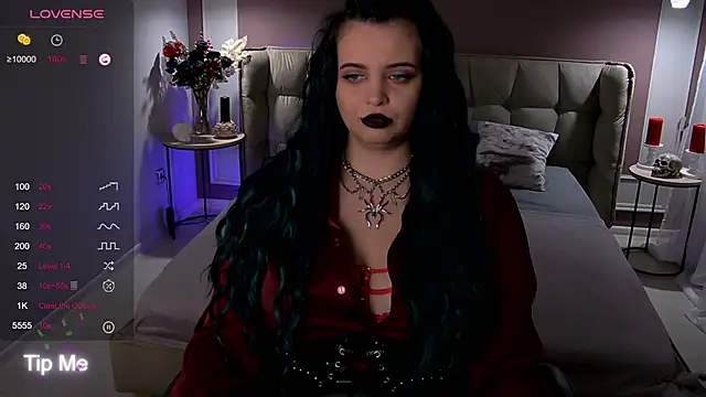 Miss_Maya_Mils live sex cam