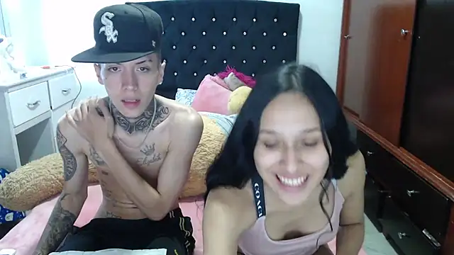 Kitty_and_jake live sex cam