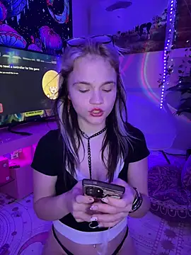 Cutiepiespanks live sex cam