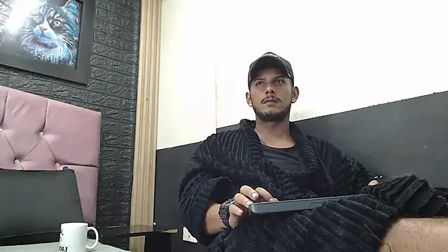 Chris_Dick23 live sex cam