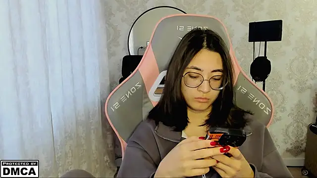 MeilideQian1 live sex cam