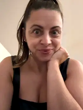 ladywithbigass live sex cam