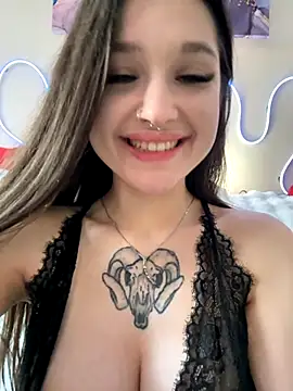 Arya_Black live sex cam