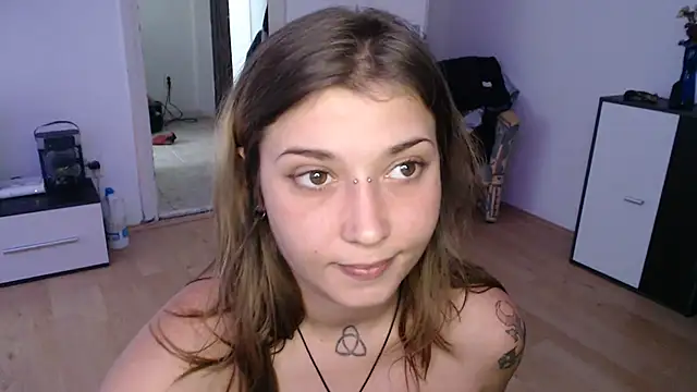 Aliens4twenty live sex cam