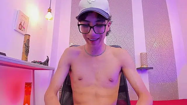 Nikolay_Gregori live sex cam