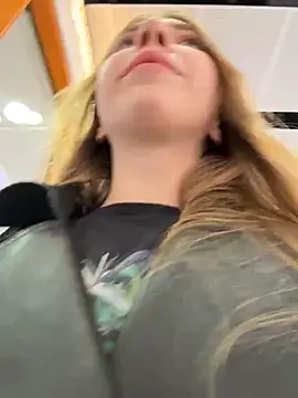 Sunny___Bunny live sex cam