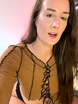 EllaMae live sex cam