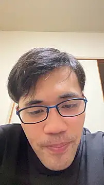 ryusei18570 live sex cam