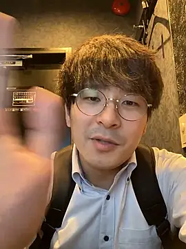 yuuki8910 live sex cam