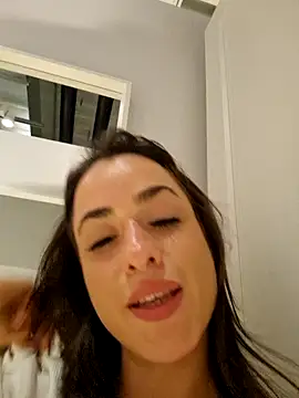 LydiaMaus96 live sex cam