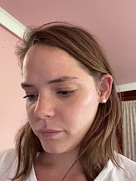 Wildmaca live sex cam