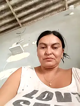 Horny-Mommy-Dirty live sex cam