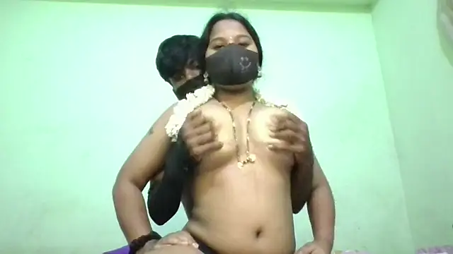 KannadaTamilSexyCouples live sex cam