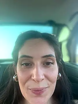 -SquirtSiren- live sex cam