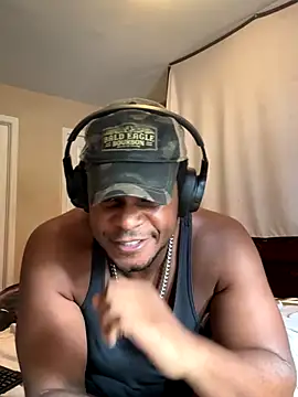 KeYBuMp323 live sex cam