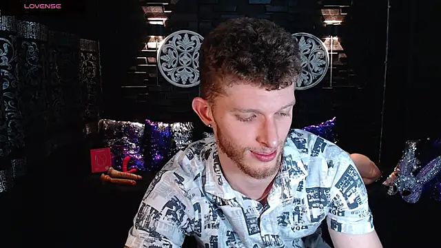 andrewxbi live sex cam