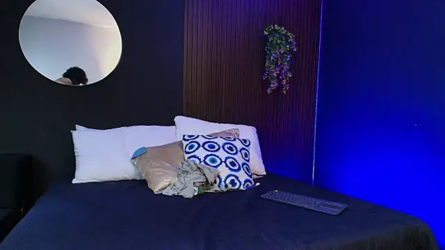 Aaron_Jassell1 live sex cam