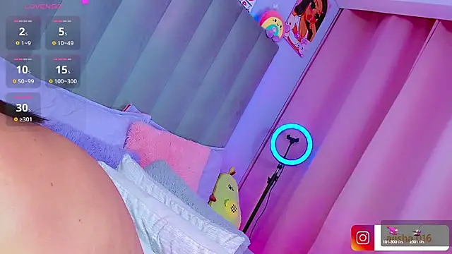 AiishaRose live sex cam