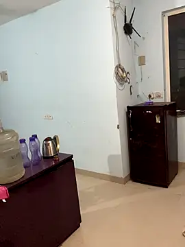 MeekBatgirl live sex cam