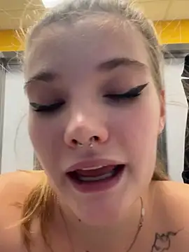 Holy_Tereza live sex cam