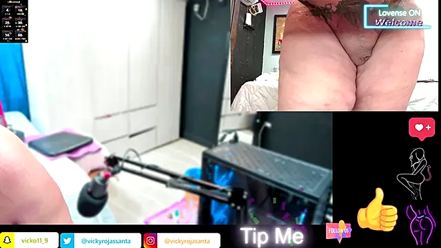 QueenVickyGX live sex cam