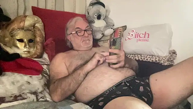 EroticVenetian live sex cam