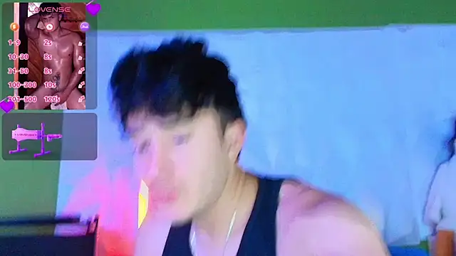 santyago_taylor live sex cam
