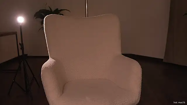 Faster_maci live sex cam