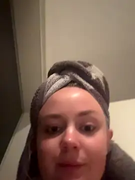 CherryEmmy live sex cam