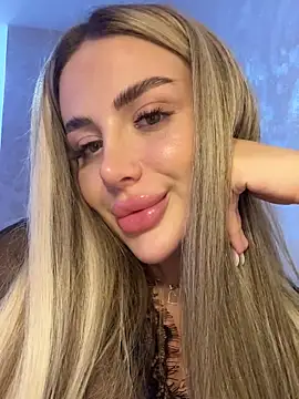 AshleySinn live sex cam