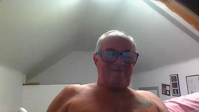 naughtygrandad1 live sex cam