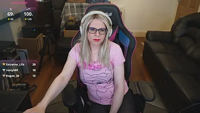 KelseyCobalt live sex cam