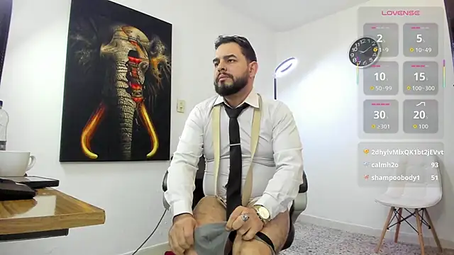 Ethan_Castellano live sex cam
