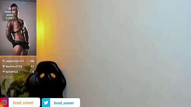 Brad_Summer live sex cam