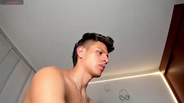 kevin_ahss live sex cam