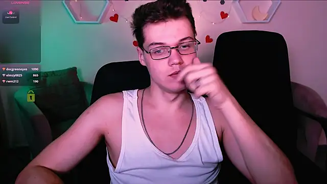 lucas_long_ live sex cam