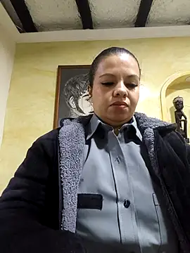 Ariana-07 live sex cam
