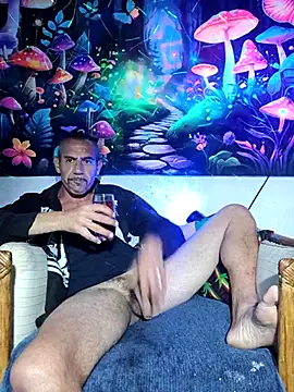 Bbboy42 live sex cam