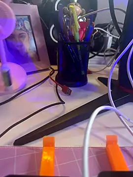 sexymelli18 live sex cam