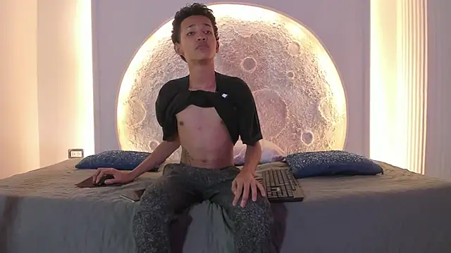 _Noah19 live sex cam